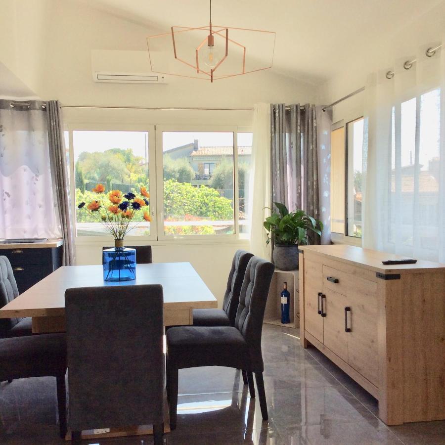 Bienvenue Chez Alain Et Marie Apartment Antibes Bagian luar foto