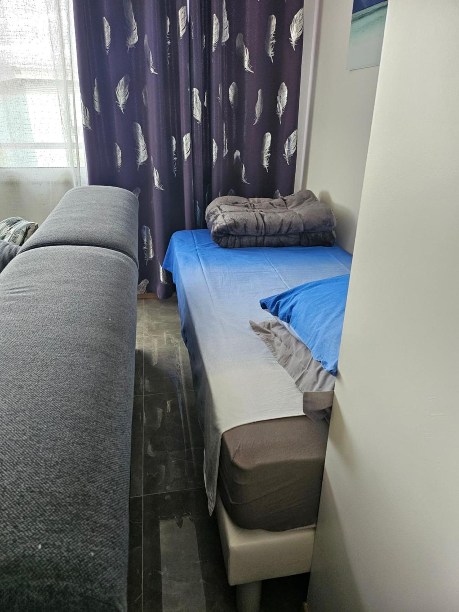 Bienvenue Chez Alain Et Marie Apartment Antibes Ruang foto